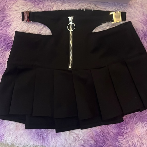 NWT Poster Girl XS skirt! - Picture 2 of 6